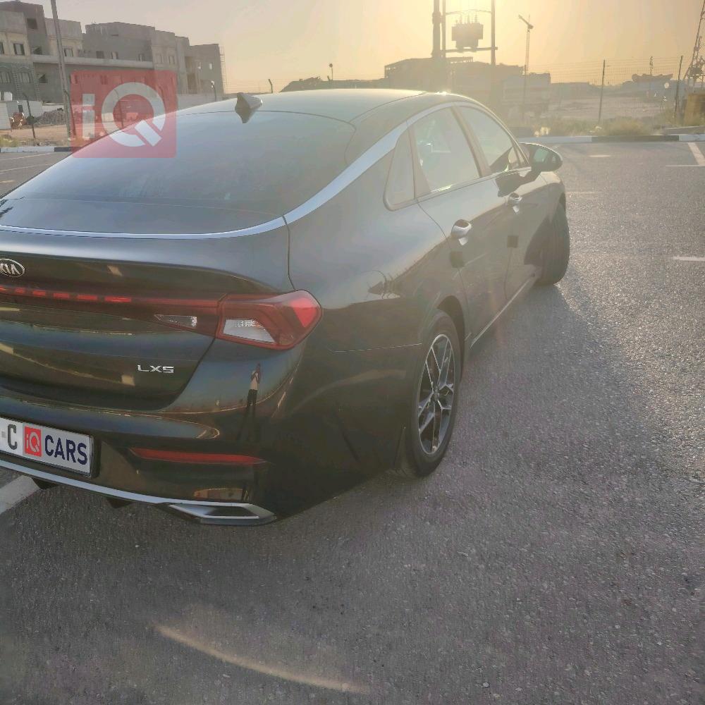 كيا K5